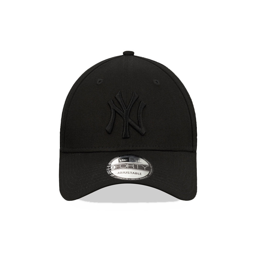 New York Yankees 9FORTY New Era Cap Blackout