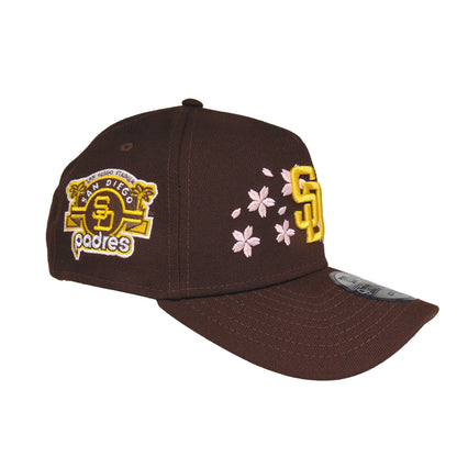 San Diego Padres 9FORTY AF New Era Cap Tokyo Series Brown Floral brown Side View