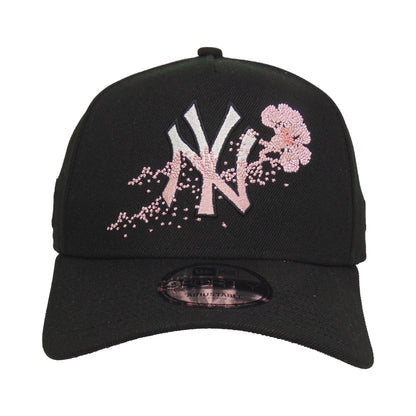 New York Yankees Custom 9FORTY AF New Era Cap Sakura Fade black black Front View