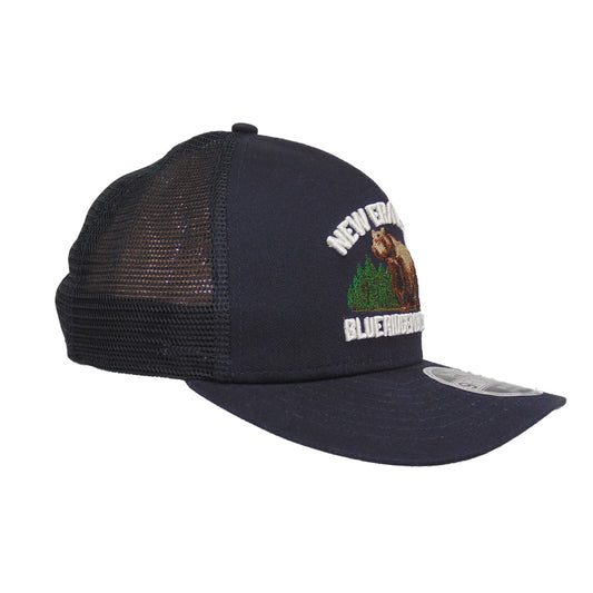 New Era 9FORTY M-Crown Graphic Bear Trucker Cap Navy