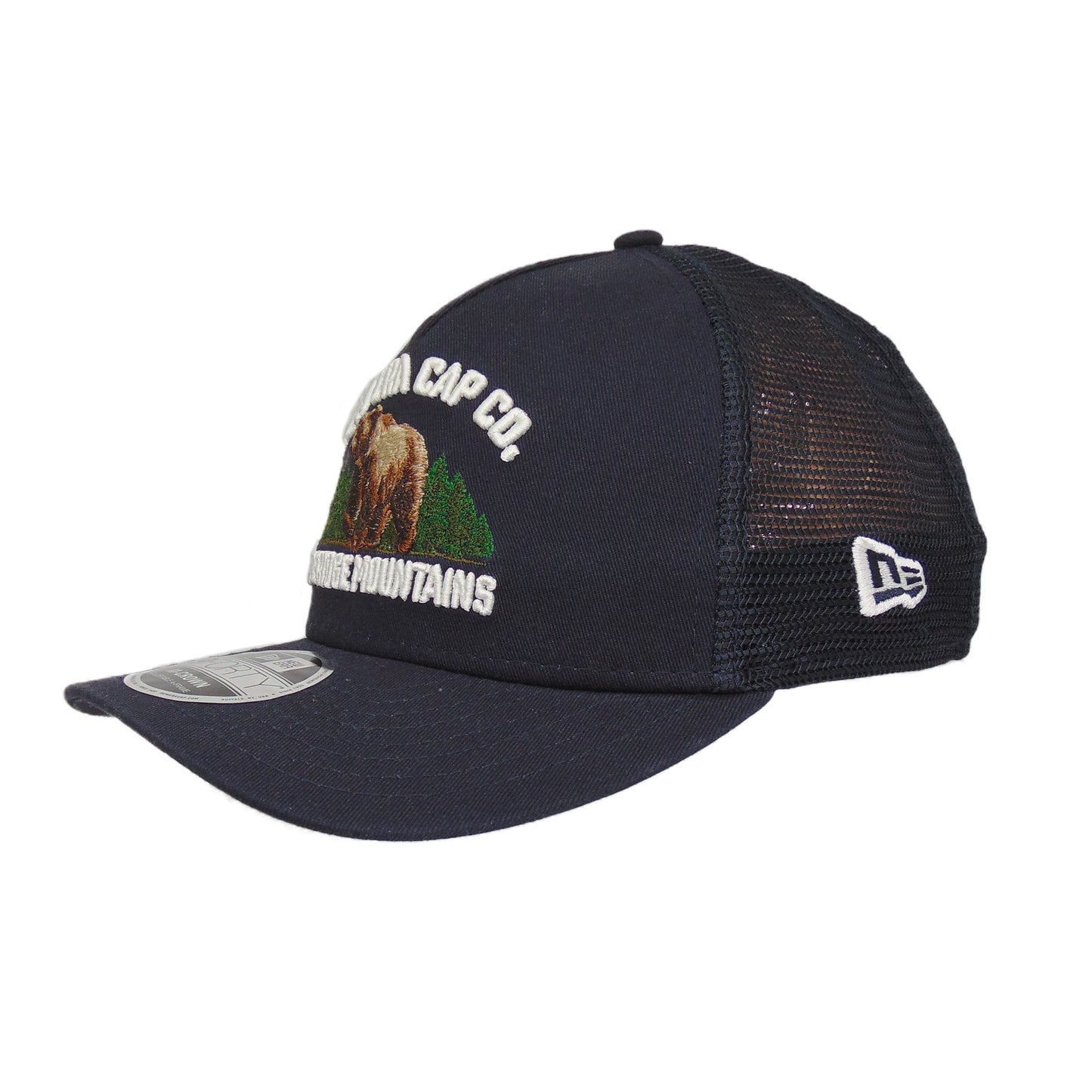 New Era 9FORTY M-Crown Graphic Bear Trucker Cap Navy