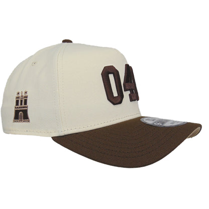 JustFitteds 040 New Era 9FORTY AF Cap Chrome Walnut