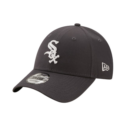 Chicago White Sox 9FORTY New Era Cap Graphite grey Front View