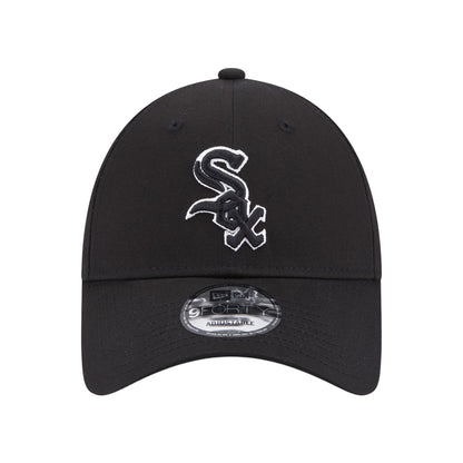 Chicago White Sox 9FORTY New Era Cap black outline black Front View