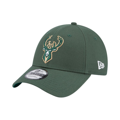 Milwaukee Bucks New Era 9FORTY Cap Patch green Side View