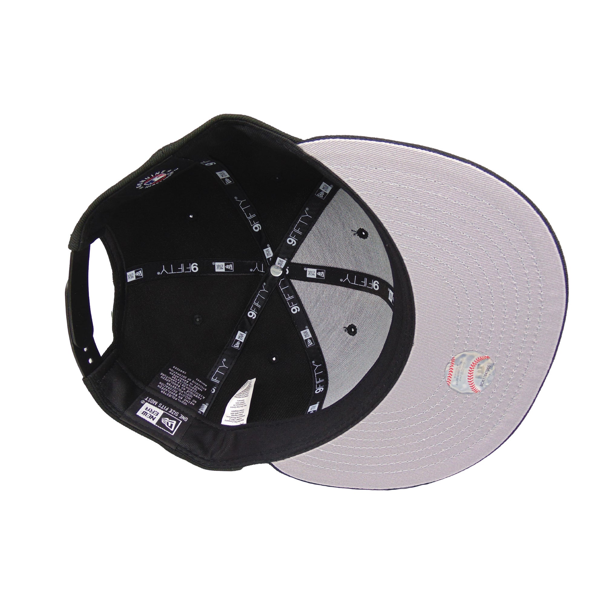 New York Yankees Custom New Era 9FIFTY Snapback Cap black black Undervisor View