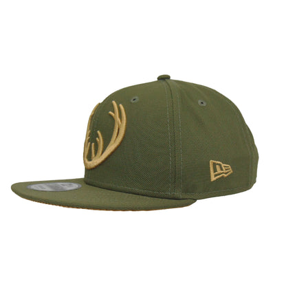 Milwaukee Bucks Custom New Era 9FIFTY Snapback Cap olive olive Side View