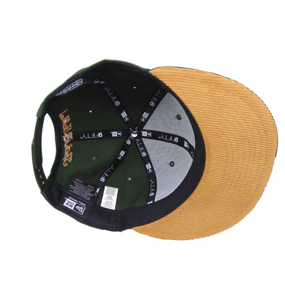 Looney Tunes Custom New Era 9FIFTY Snapback Cap Roadrunner DSW dark green Undervisor View