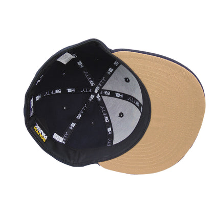 SOUTH PARK Cartman Custom New Era 59FIFTY cap Navy navy
khaki Undervisor View