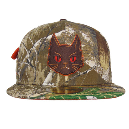 JustFitteds Black Cat Head New Era 59FIFTY Cap Realtree