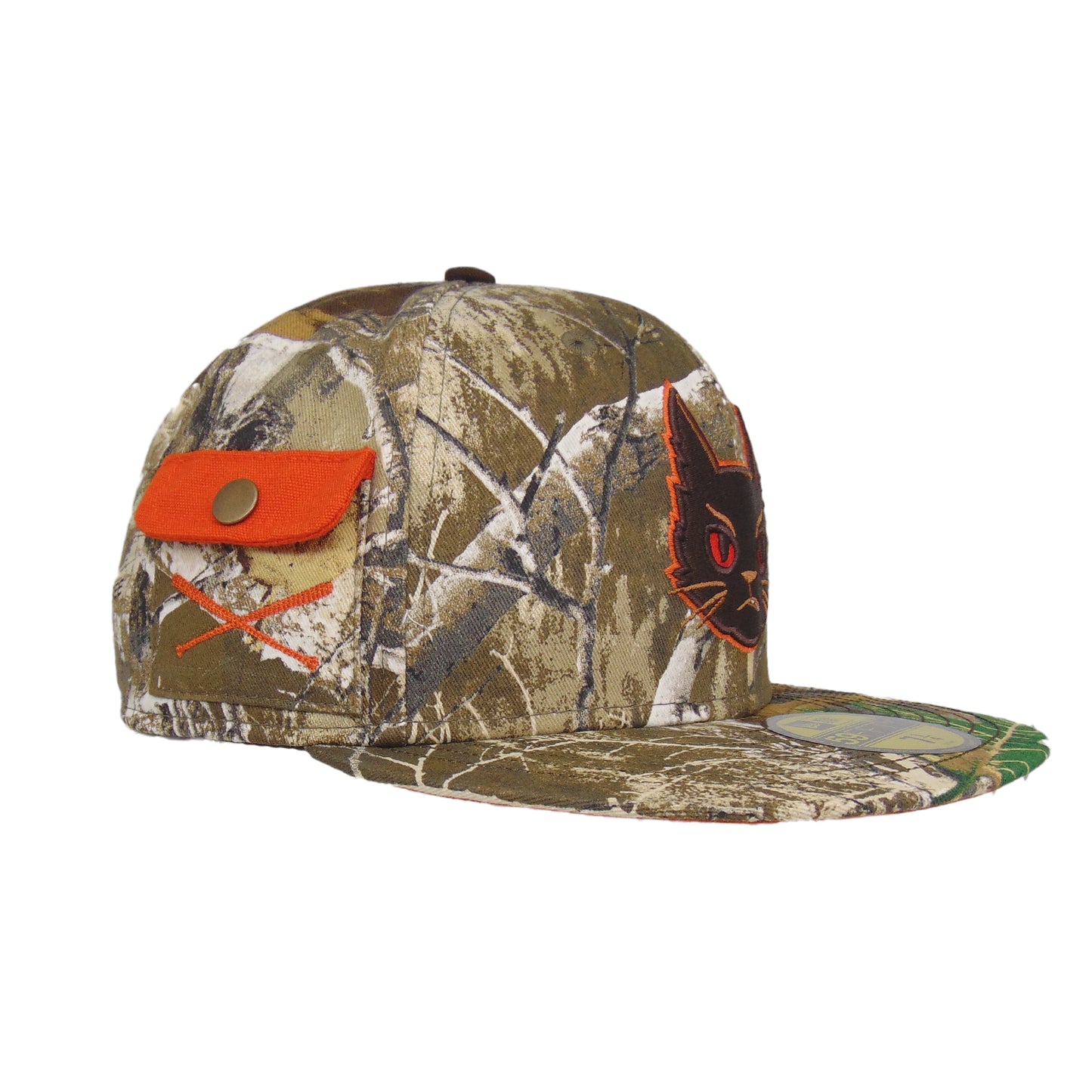 JustFitteds Black Cat Head New Era 59FIFTY Cap Realtree