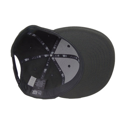 Justfitteds Custom New Era 9FIFTY Snapback Cap Altona black 
red Undervisor View