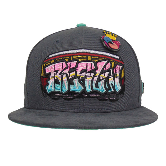 JustFitteds Berlin Bear 59FIFTY New Era Cap Bomb City Train Grey