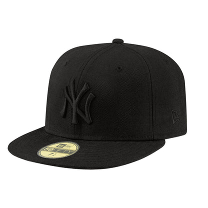 New York Yankees New Era 59FIFTY Cap Blackout black Side View