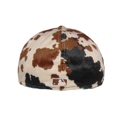 New York Yankees Animal Print 59FIFTY New Era Cap Cow beige
brown
black  Back View