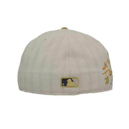 New York Yankees 5950 Day New Era 59FIFTY Cap Chrome Wheat