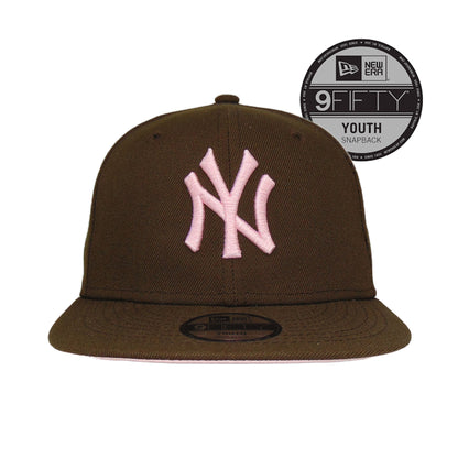 YOUTH New York Yankees Custom New Era Snapback Cap Brown brown Front View