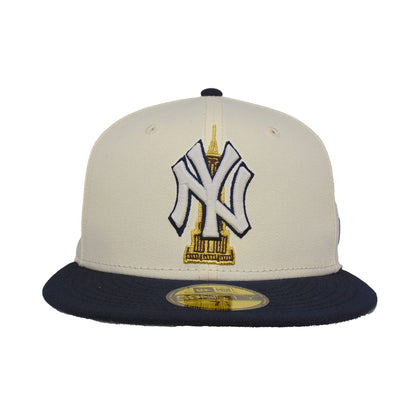 New York Yankees Custom 59FIFTY New Era Cap Empire State chrome chrome
navy Front View