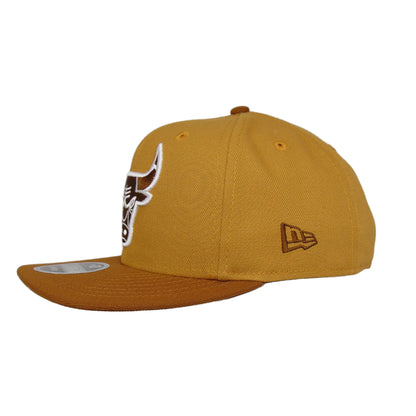Chicago Bulls Custom New Era 9FIFTY Snapback Cap Pan Tan peanut
tan Side View