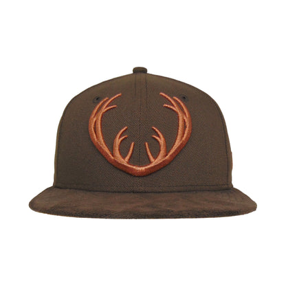 Milwaukee Bucks Custom New Era 59FIFTY Cap Walnut brown Front View