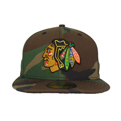 Chicago Blackhawks Custom New Era 59FIFTY Cap Woodland Camo Woodland Camo Front View