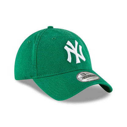 New York Yankees 9TWENTY Adjustable New Era Cap kelly green green Side View