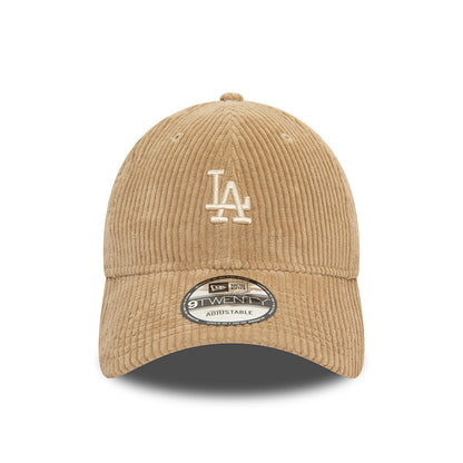 LA Dodgers 9TWENTY New Era Cap sand Corduroy beige Front View