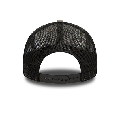 Las Vegas Raiders New Era Trucker Cap black gray black 
green
white Undervisor View