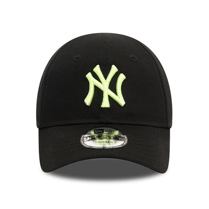 TODDLER New York Yankees New Era 9FORTY Strap back Cap black black Front View