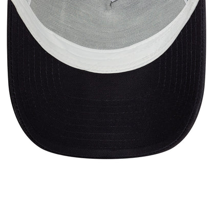 New Era Fishing Trucker Cap Adjustable Red Snapper navy
white Undervisor View