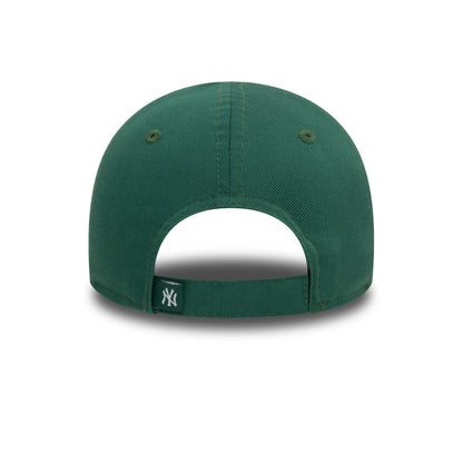 TODDLER New York Yankees New Era 9FORTY Strap back Cap XMAS GRN green Back View