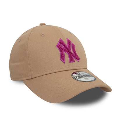 YOUTH New York Yankees New Era 9FORTY Cap adjustable Rose pink Side View