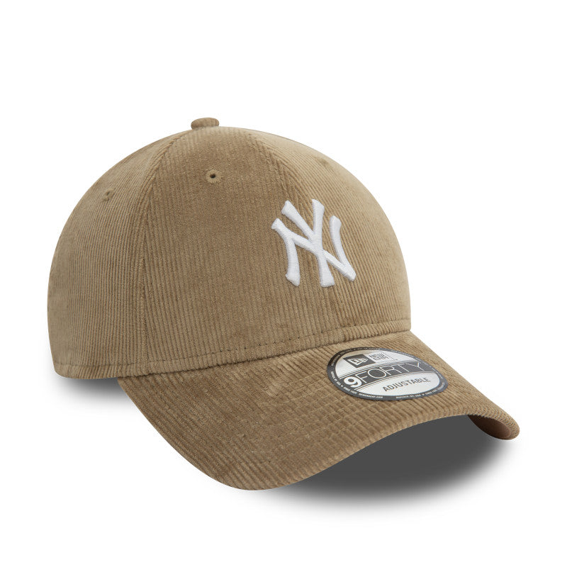 New York Yankees 9FORTY New Era Cap khaki corduroy