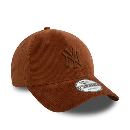 New York Yankees 9FORTY New Era Cap peanut corduroy brown Side View
