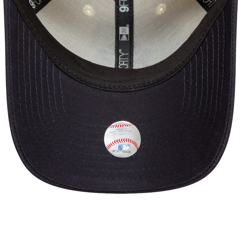 New York Yankees 9FORTY New Era Cap Chrome Navy