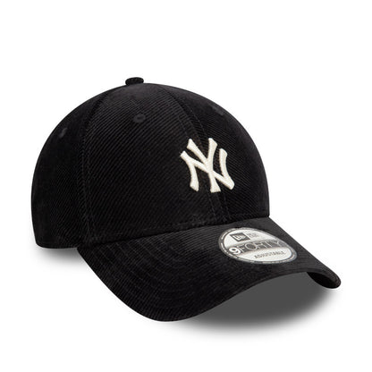 New York Yankees 9FORTY New Era Cap black corduroy black Side View