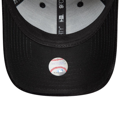 New York Yankees 9FORTY New Era Cap black corduroy black Undervisor View