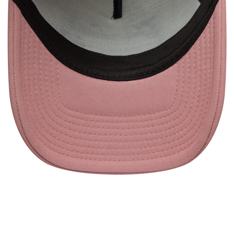 New York Yankees New Era Trucker Cap Pink Apple