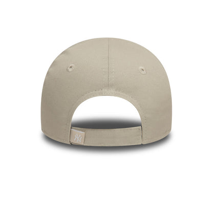 TODDLER New York Yankees New Era 9FORTY Strap back Cap Hot Dog beige Back View