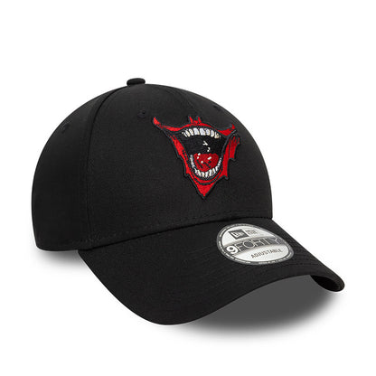 JOKER New Era 9FORTY Strap back Cap Black black Side View