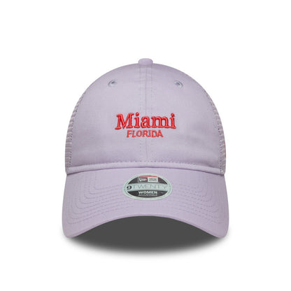 WMNS 9TWENTY Trucker New Era Cap Miami lavender light purple Front View
