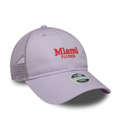WMNS 9TWENTY Trucker New Era Cap Miami lavender light purple Side View