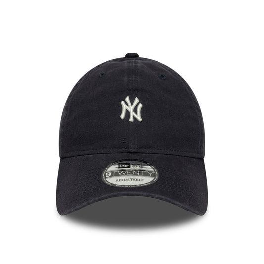 New York Yankees 9TWENTY Adjustable New Era Cap navy