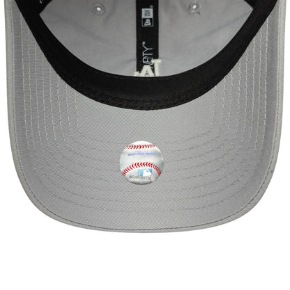Los Angeles Dodgers 9TWENTY Adjustable New Era Cap light gray grey Undervisor View