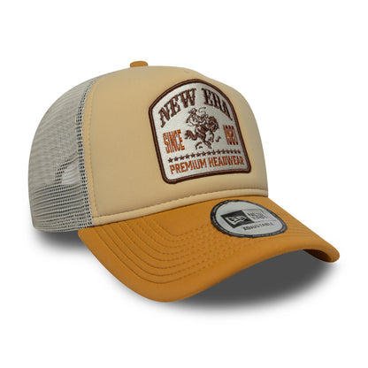 New Era Graphic Patch Trucker Cap Drag Rodeo beige
stone
wheat Side View