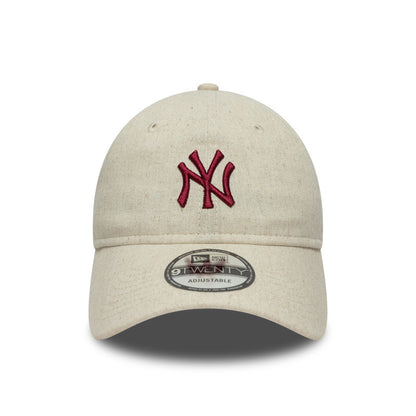 New York Yankees 9TWENTY Adjustable New Era Cap Linen beige
white Front View