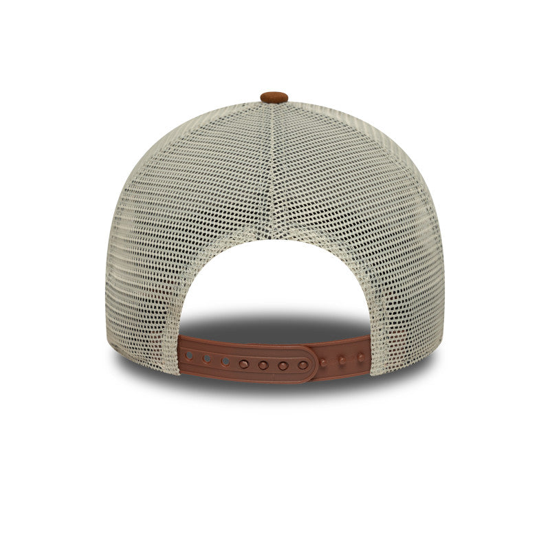 New Era Foam Patch Trucker Cap Beige Suede