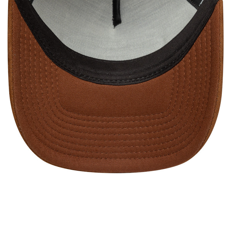 New Era Foam Patch Trucker Cap Beige Suede