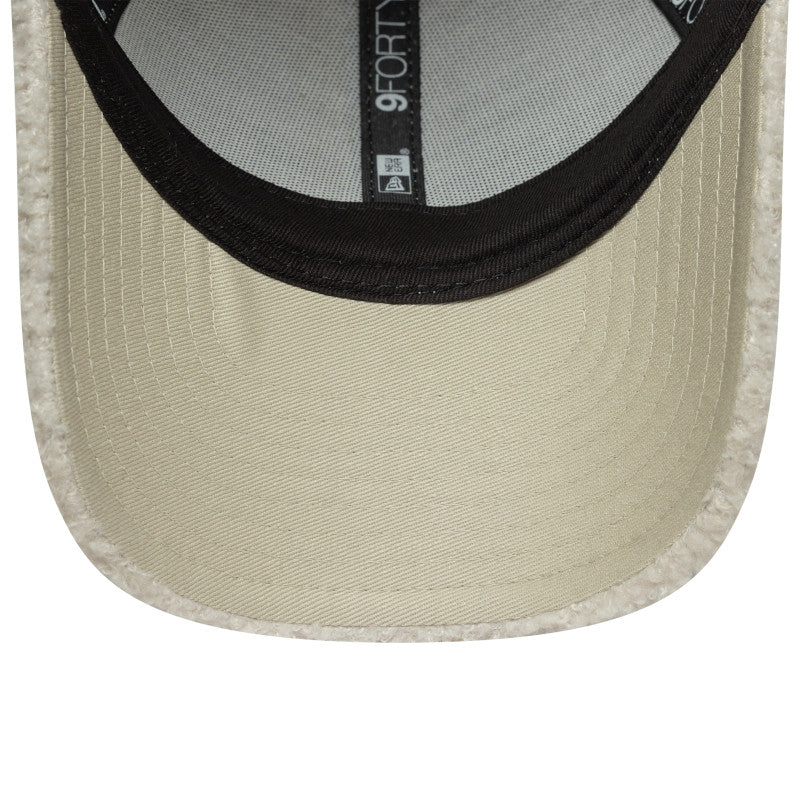 KIDS Winter Borg New Era 9FORTY Cap teddy beige