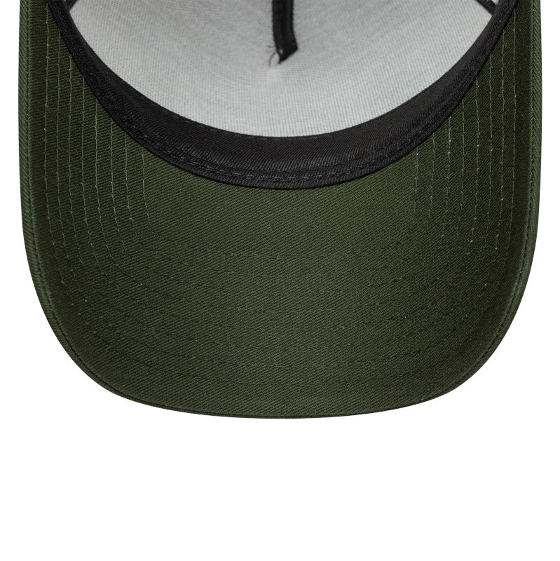 New Era Animal Patch Trucker Cap Brown Bison